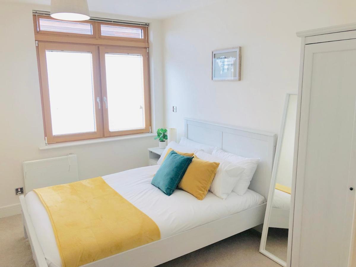 Centre Of Birmingham, 2 Bedroom - Perfect For Families, Group, Or Business Экстерьер фото