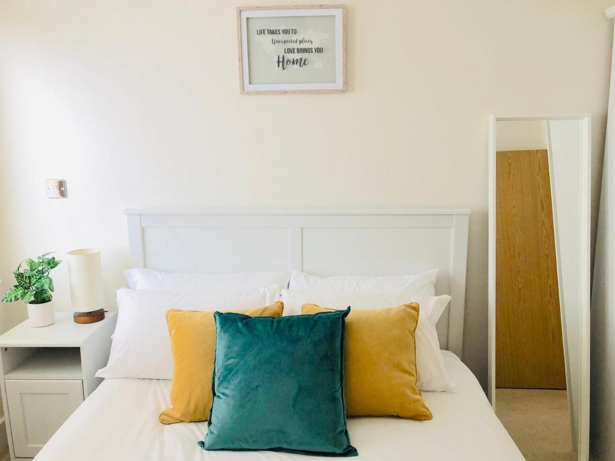 Centre Of Birmingham, 2 Bedroom - Perfect For Families, Group, Or Business Экстерьер фото